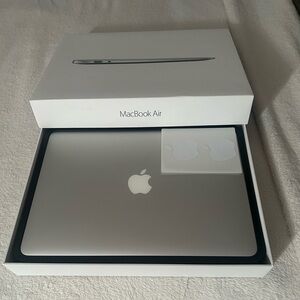 Apple MacBook Air Silver